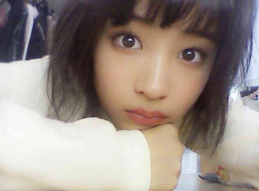 広瀬すず、映画イベントで再び号泣「涙腺が崩壊してます」