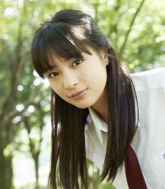 広瀬すず、映画イベントで再び号泣「涙腺が崩壊してます」