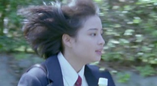 広瀬すず、映画イベントで再び号泣「涙腺が崩壊してます」