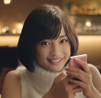 広瀬すず、映画イベントで再び号泣「涙腺が崩壊してます」