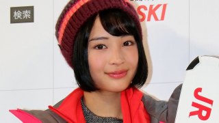 広瀬すず、映画イベントで再び号泣「涙腺が崩壊してます」