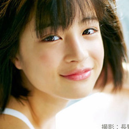 広瀬すず、映画イベントで再び号泣「涙腺が崩壊してます」