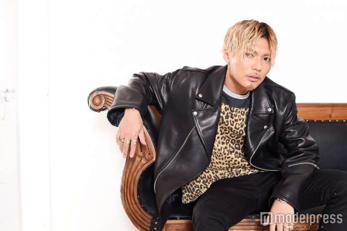 もはや合唱団？EXILE、「ボーカル7人」の新曲が迷走しすぎて失笑の嵐！