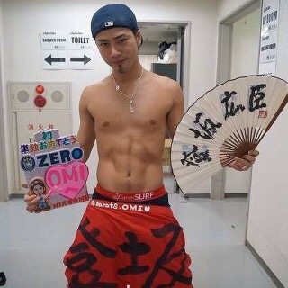 今市は「紅の豚」、登坂は3D!?三代目JSBの微妙すぎるグラサンに総ツッコミ