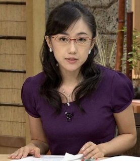 眼鏡姿の女性芸能人の画像