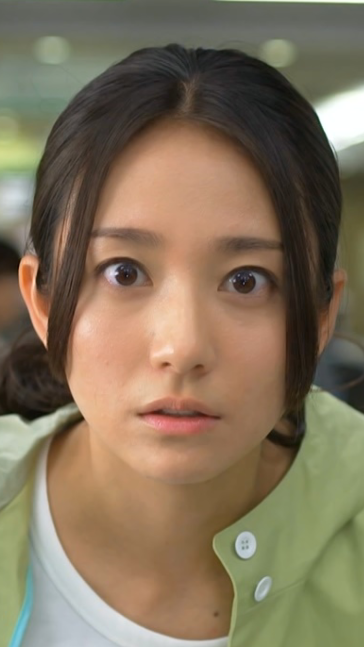 美人・イケメン芸能人の顔面どアップ画像を貼るトピ