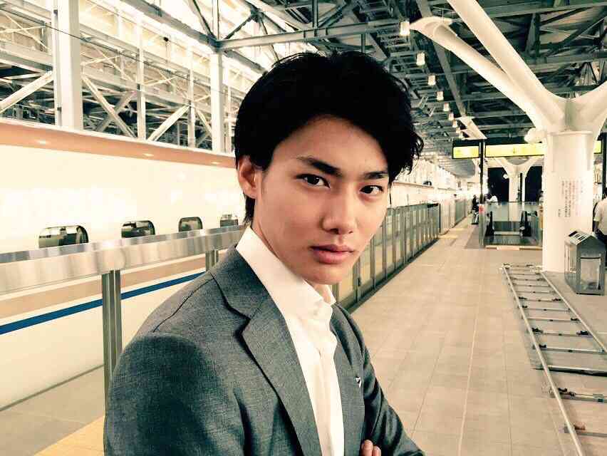 『ジョジョの奇妙な冒険』、山崎賢人で実写化決定!? 「うってつけの人材」と映画関係者談