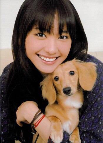 ミニチュアダックスフンド飼ってる人～!