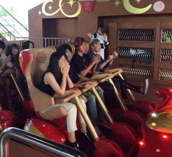 芸能人のプライベート画像を貼るトピ
