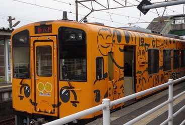 ラッピング電車をみんなで見よう