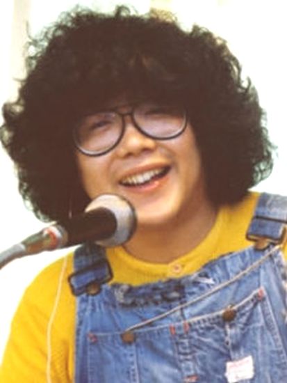 芸能人のデビュー当時の画像を貼るトピ