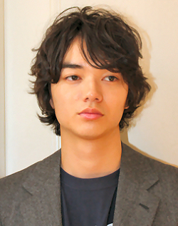 異性の誰かに似てると言われたことがある人!!
