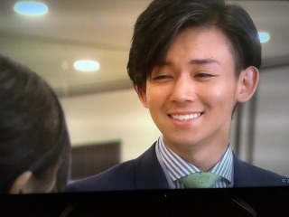 顔立ちが古くさい人集合