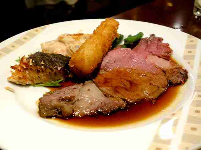 美味しそうな食べ物貼ろう