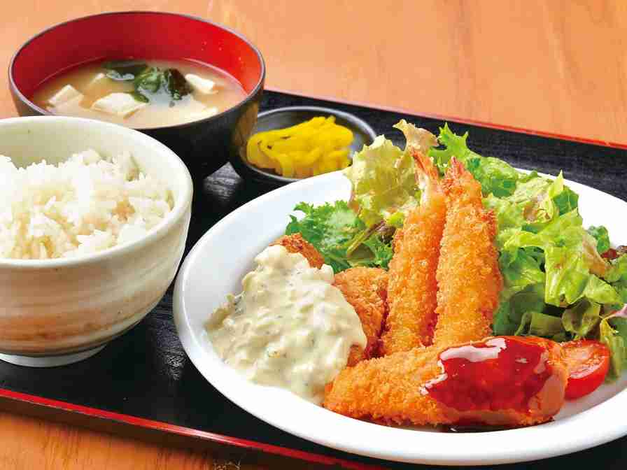美味しそうな食べ物貼ろう