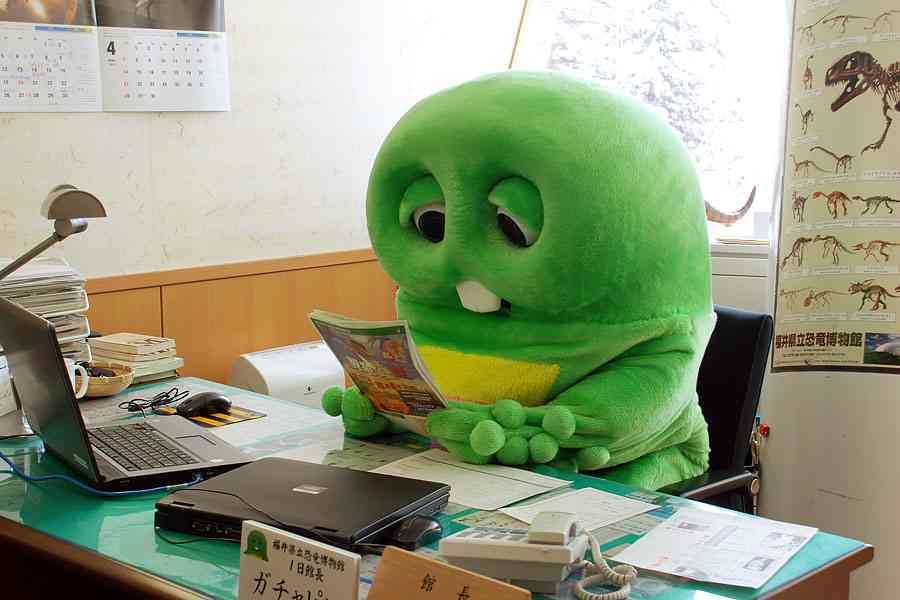 ネット上で嘘をついている人、どう思いますか？