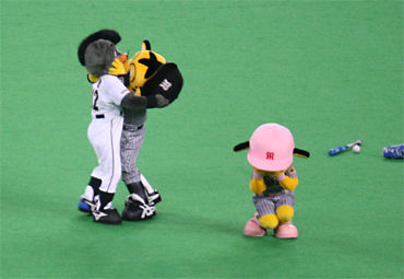 プロ野球マスコットキャラクター達のおもしろ画像