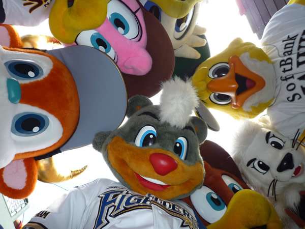 プロ野球マスコットキャラクター達のおもしろ画像