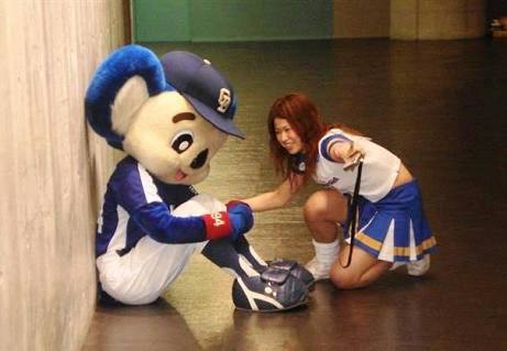 プロ野球マスコットキャラクター達のおもしろ画像