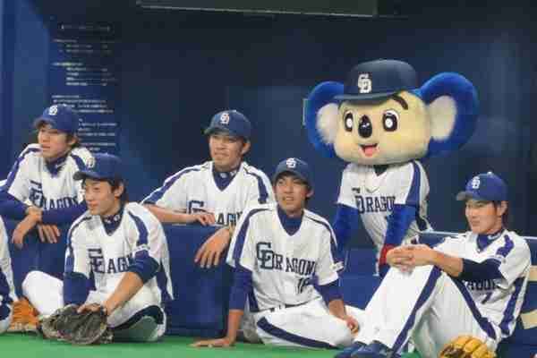 プロ野球マスコットキャラクター達のおもしろ画像