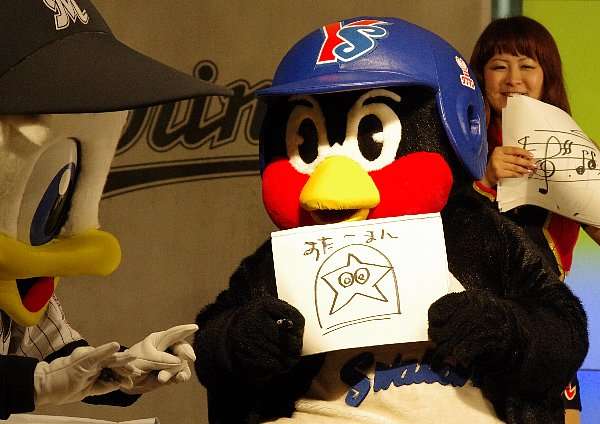 プロ野球マスコットキャラクター達のおもしろ画像