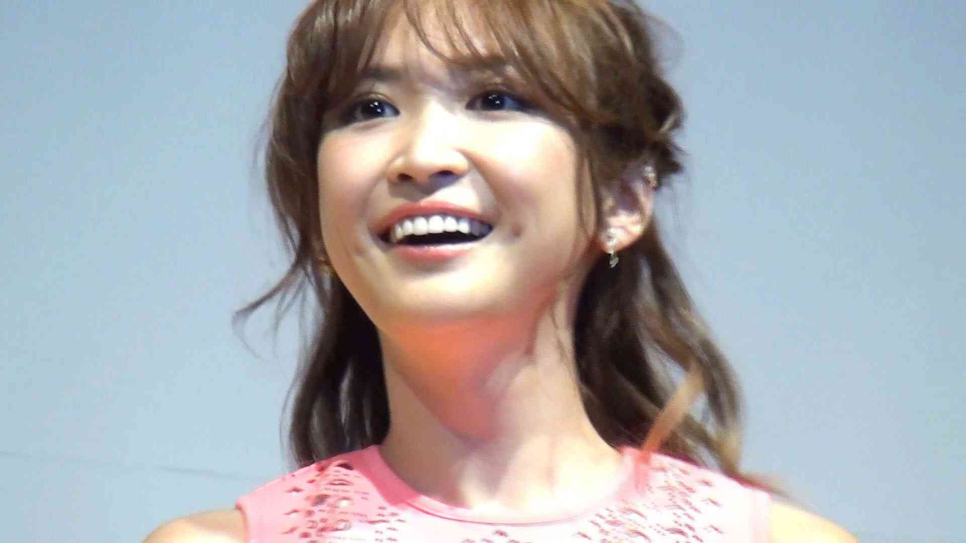 女の子らしい顔