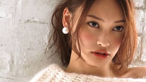 ロングヘアーが似合う芸能人の画像を貼るトピ