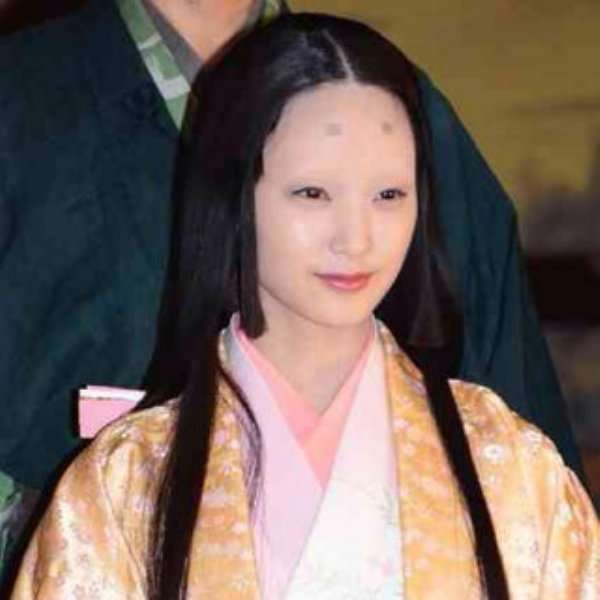 ロングヘアーが似合う芸能人の画像を貼るトピ