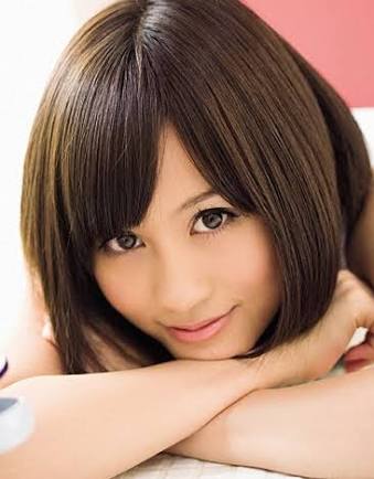 前田敦子、ランジェリー姿で大阪闊歩 色気漂う入浴シーン