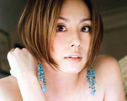 金髪が似合う日本の有名人の画像を貼るトピ