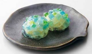 今日は和菓子の日