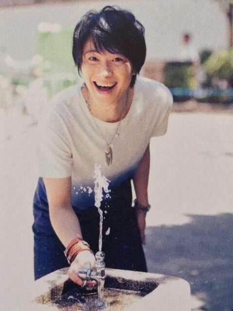 ジャニーズメンバーの笑顔の画像を貼るトピ