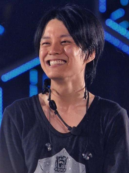 ジャニーズメンバーの笑顔の画像を貼るトピ