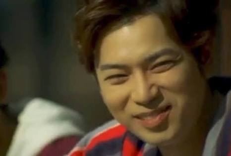 ジャニーズメンバーの笑顔の画像を貼るトピ