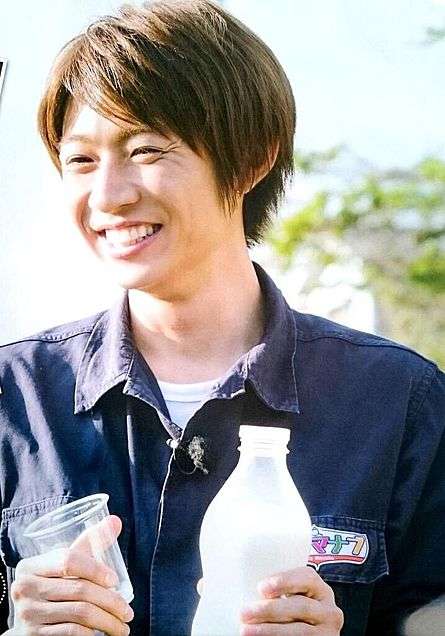 ジャニーズメンバーの笑顔の画像を貼るトピ