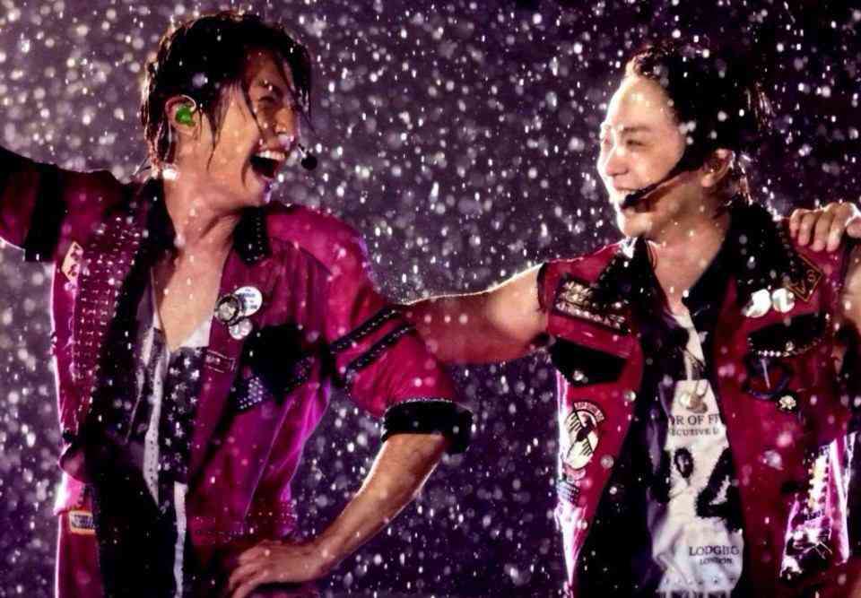 ジャニーズメンバーの笑顔の画像を貼るトピ