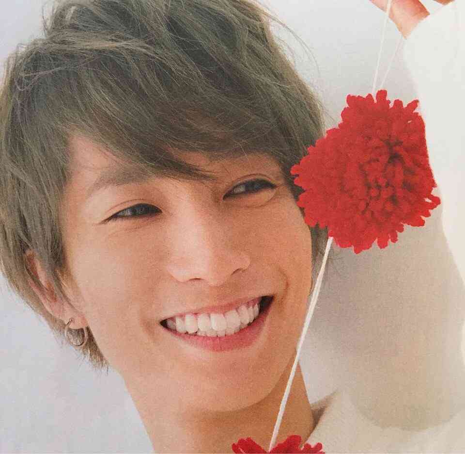 ジャニーズメンバーの笑顔の画像を貼るトピ