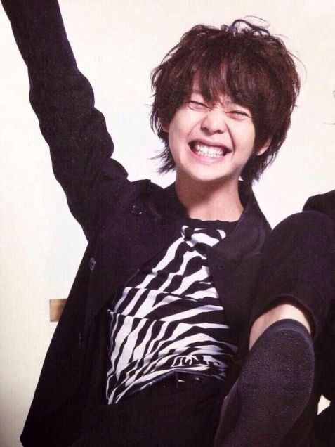 ジャニーズメンバーの笑顔の画像を貼るトピ