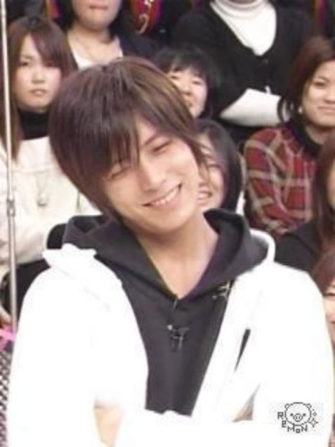ジャニーズメンバーの笑顔の画像を貼るトピ