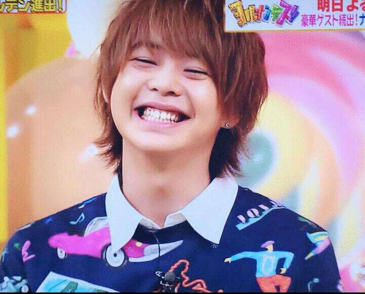 ジャニーズメンバーの笑顔の画像を貼るトピ