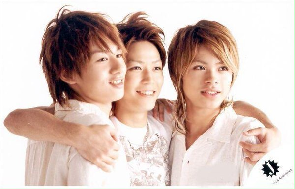 ジャニーズメンバーの笑顔の画像を貼るトピ