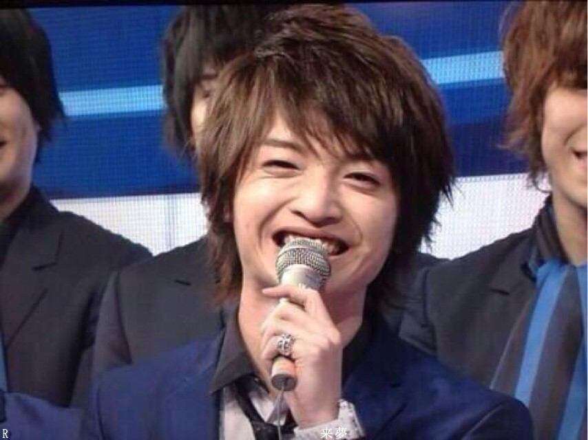 ジャニーズメンバーの笑顔の画像を貼るトピ