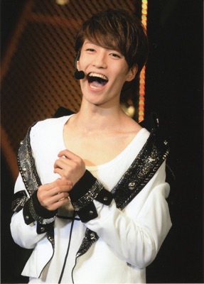 ジャニーズメンバーの笑顔の画像を貼るトピ