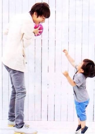 ジャニーズメンバーの笑顔の画像を貼るトピ