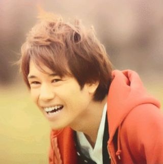 ジャニーズメンバーの笑顔の画像を貼るトピ