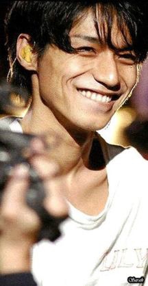 ジャニーズメンバーの笑顔の画像を貼るトピ