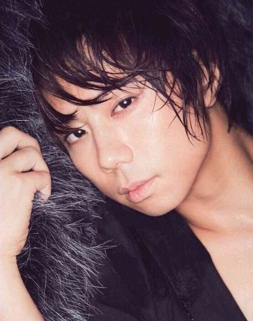 SMAP5人が解散「しない」と初めて明言「覚悟を決め、前へ」