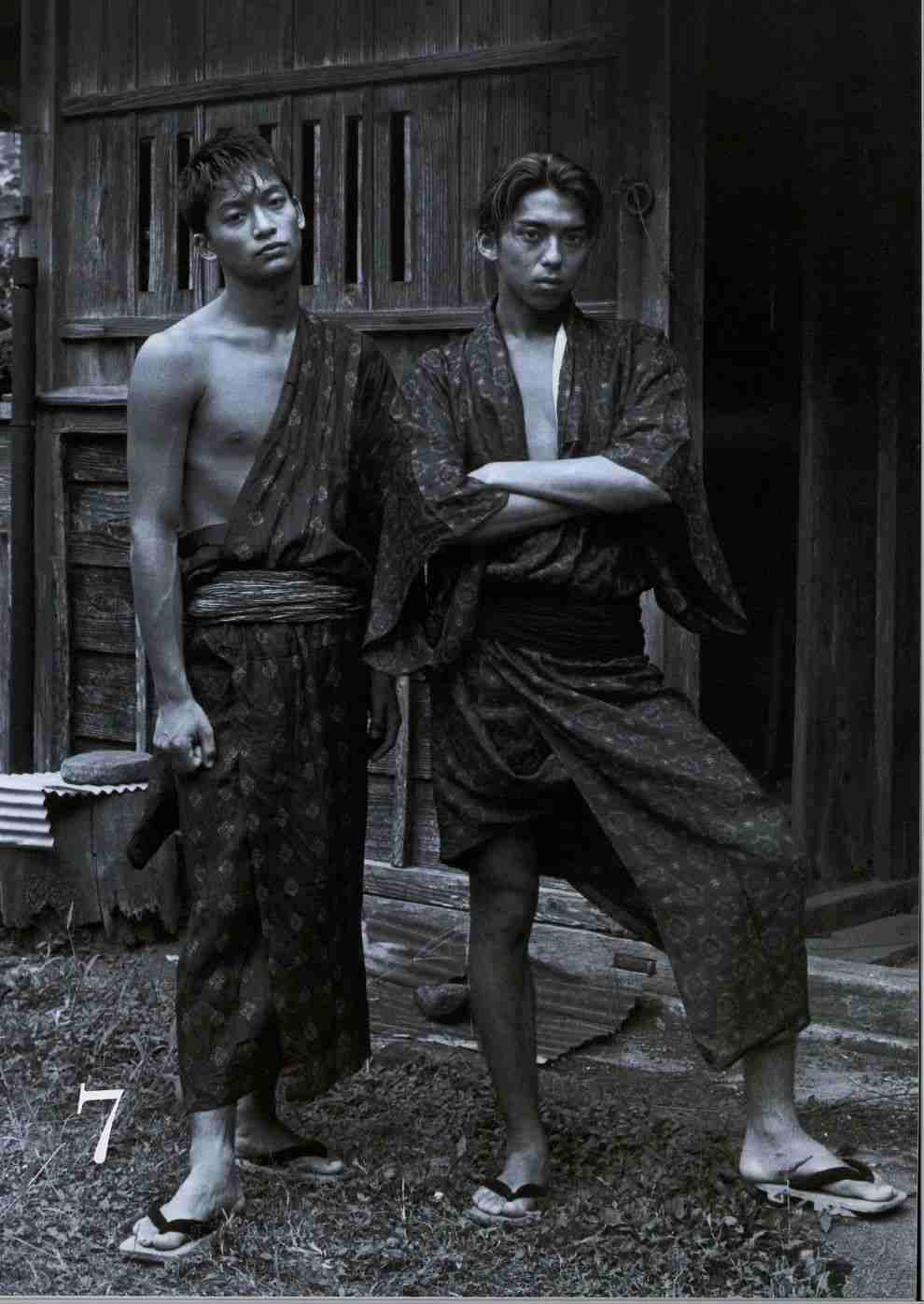 SMAP5人が解散「しない」と初めて明言「覚悟を決め、前へ」