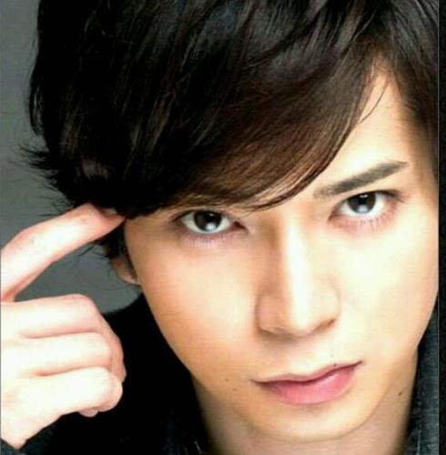 SMAP5人が解散「しない」と初めて明言「覚悟を決め、前へ」