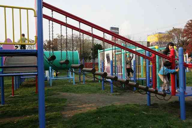 子供の時　公園での遊び